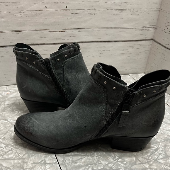 Miz Mooz booties, brand new never worn - Picture 1 of 5